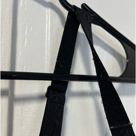 Kindred Bravely Black Nursing Bra with removable pads - Picture 7 of 11